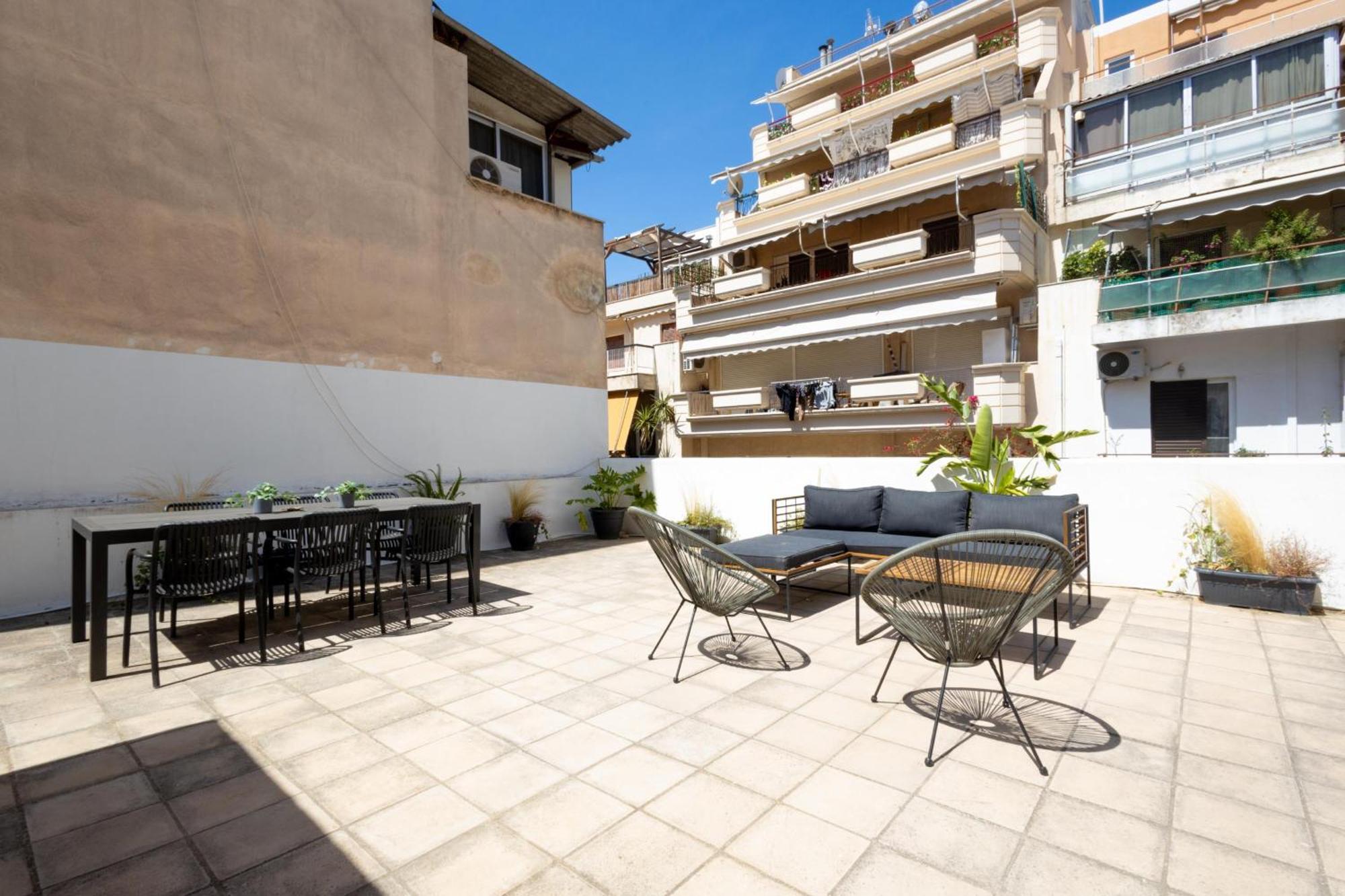 Renovated 5 Bdr House Near Acropolis - New Beds, Terrace & Green Yard Aten Exteriör bild